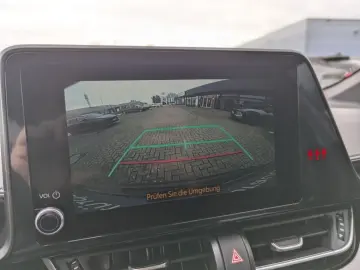 TOYOTA C-HR 2.0 Hybrid Team Deutschland