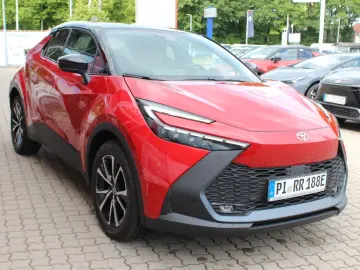 TOYOTA C-HR Plug-In Hybrid FWD Team Deutschland LED PDC