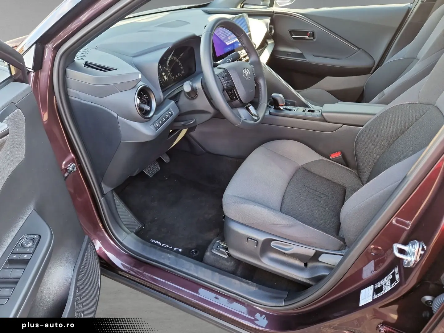 TOYOTA C-HR Plug-In Hybrid Team D Navi LED ACC El. Heck