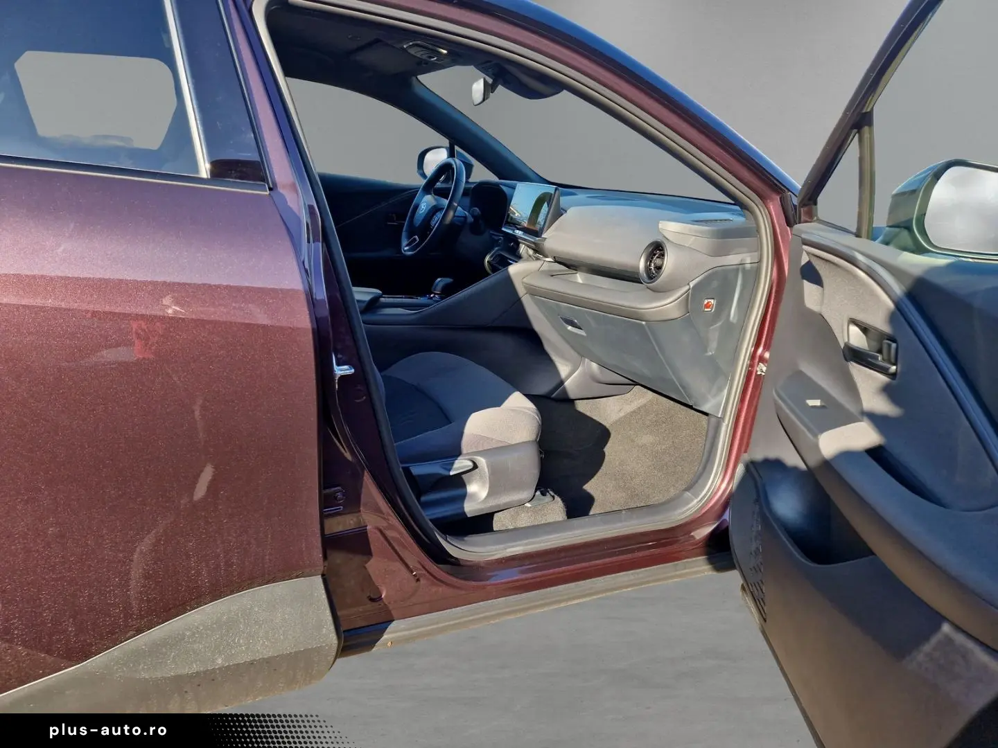 TOYOTA C-HR Plug-In Hybrid Team D Navi LED ACC El. Heck