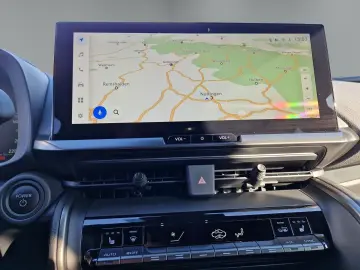 TOYOTA C-HR Plug-In Hybrid Team D Navi LED ACC El. Heck