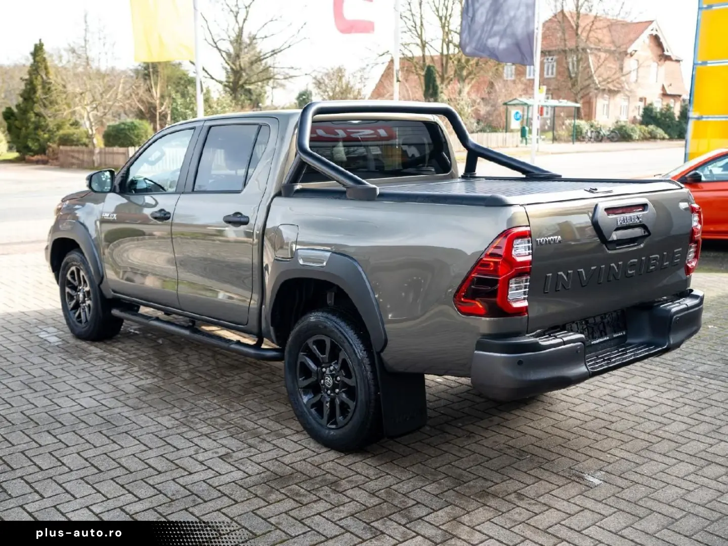 TOYOTA Hilux Double Cab Invincible 4x4