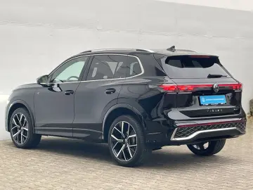 VW Tiguan 2.0 TDI R-Line 4Motion AHK Pano 360 Kamer