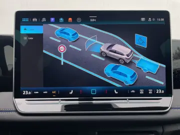 VW Tiguan 2.0 TDI R-Line 4Motion AHK Pano 360 Kamer