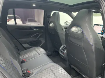 VW Tiguan 2.0 TDI R-Line 4Motion AHK Pano 360 Kamer