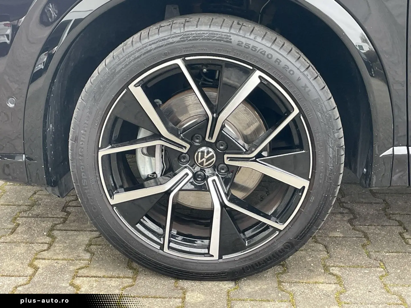 VW Tiguan 2.0 TDI R-Line 4Motion AHK Pano 360 Kamer