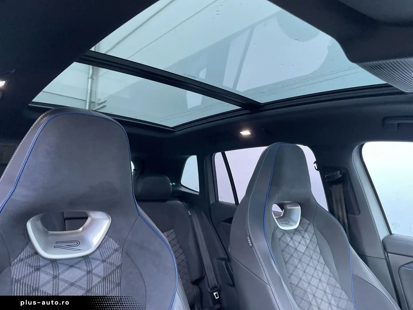 VW Tiguan 2.0 TDI 4M R-Line Standhzg AHK HUD 360 Ka