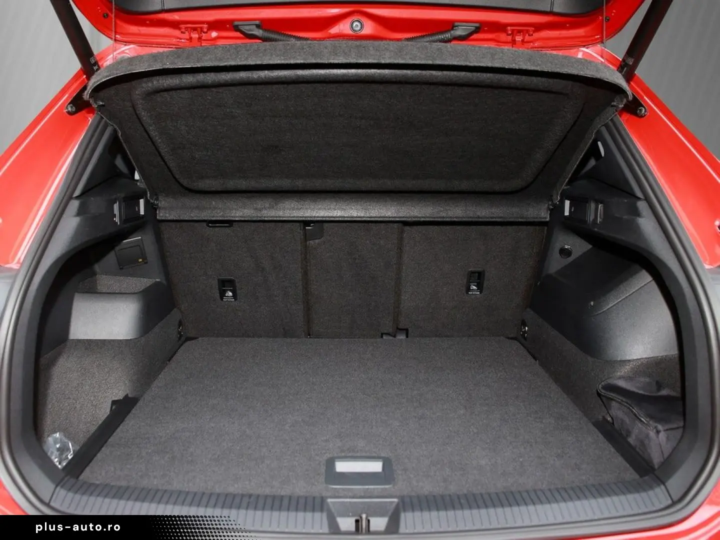 VW Tiguan 2.0 TDI DSG 4M R-Line AHK  Standhzg.  Pan