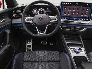 VW Tiguan 2.0 TDI DSG 4M R-Line AHK  Standhzg.  Pan