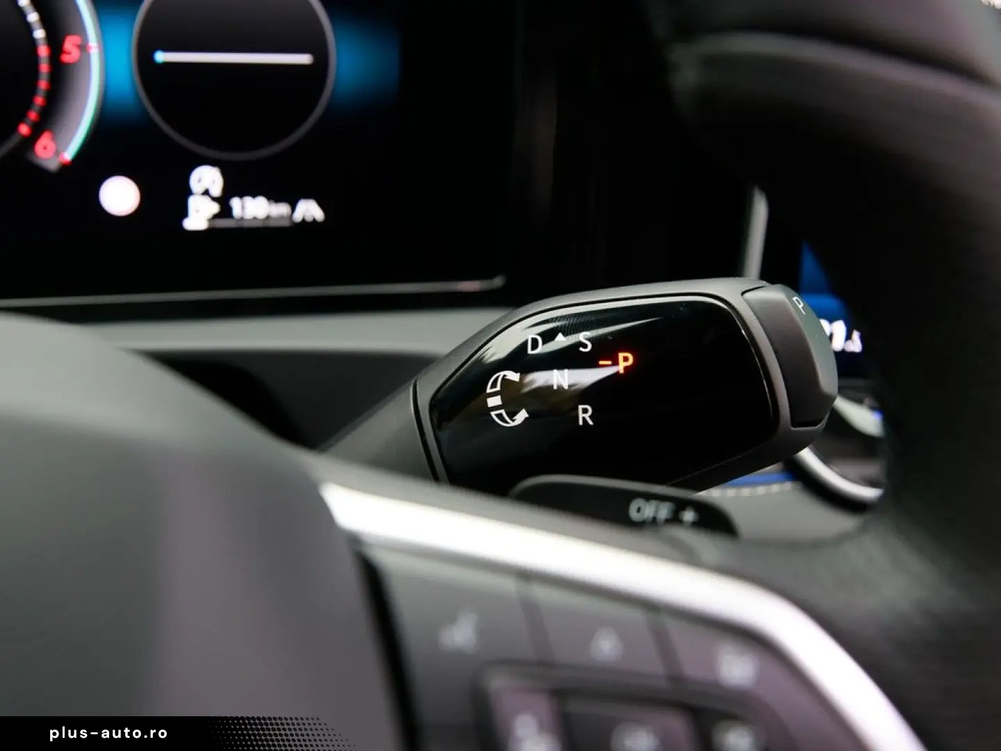 VW Tiguan 2.0 TDI DSG 4M R-Line AHK  Standhzg.  Pan