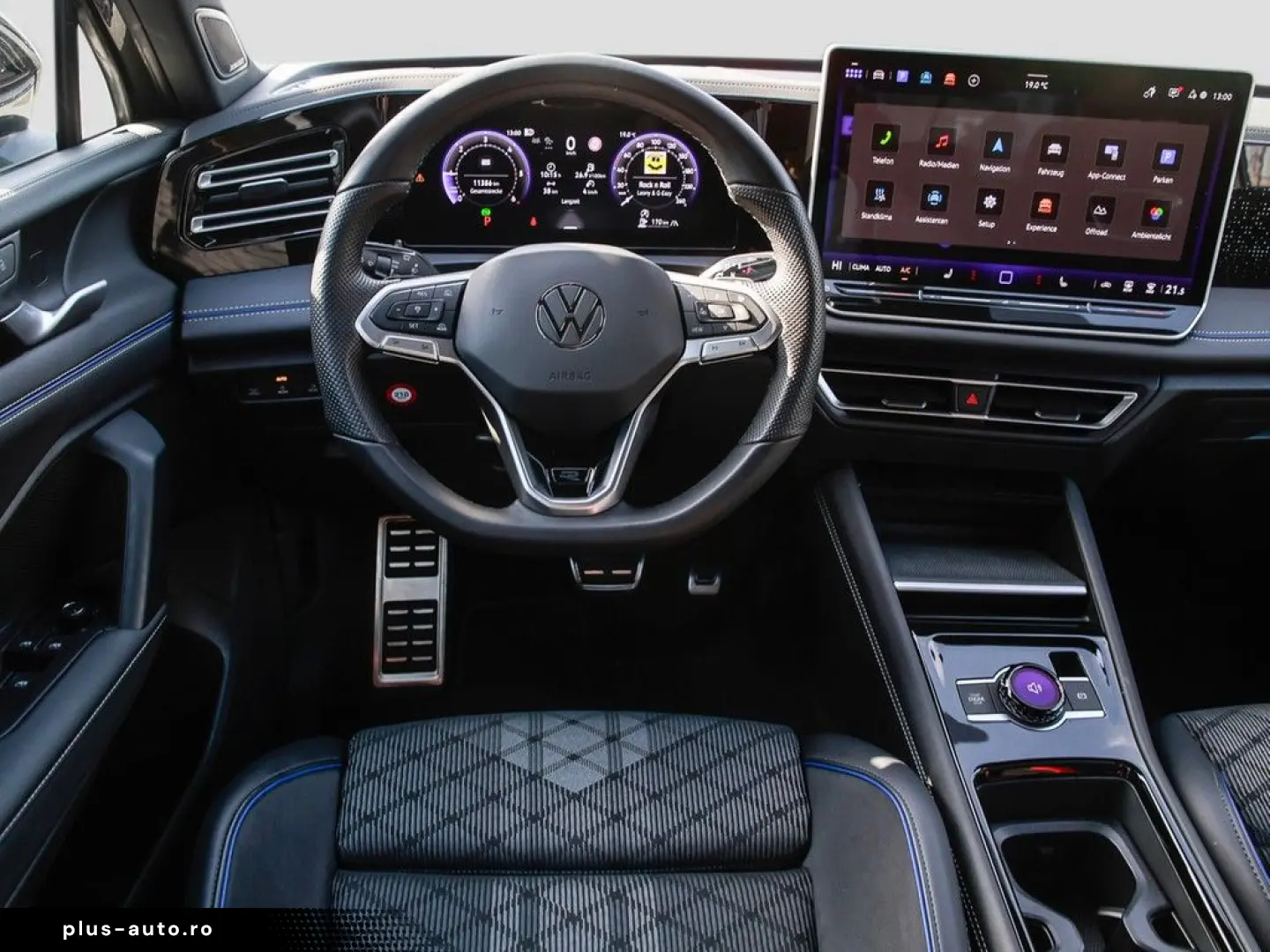 VW Tiguan 2.0 TDI DSG R-Line 4Mo AHK Pano RFK