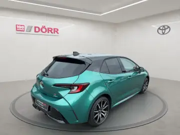 TOYOTA Corolla 2.0 Hybrid GR Sport