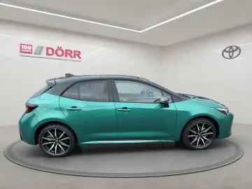 TOYOTA Corolla 2.0 Hybrid GR Sport