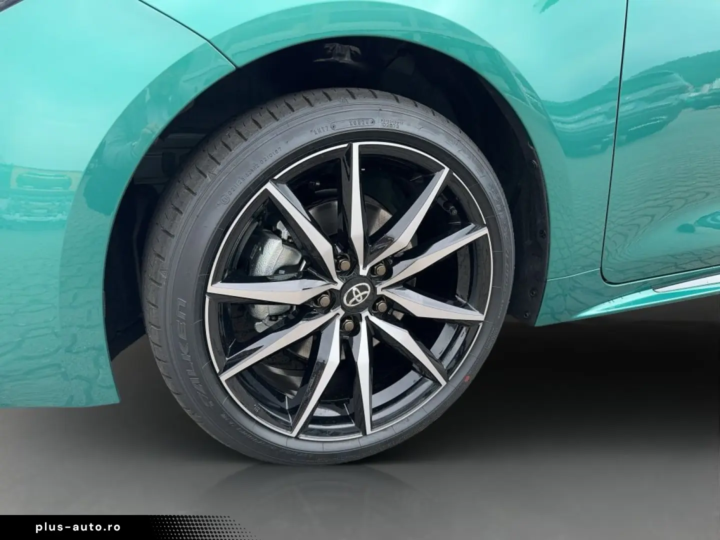 TOYOTA Corolla 2.0 Hybrid GR Sport