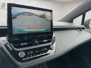 TOYOTA Corolla 2.0 Hybrid GR Sport