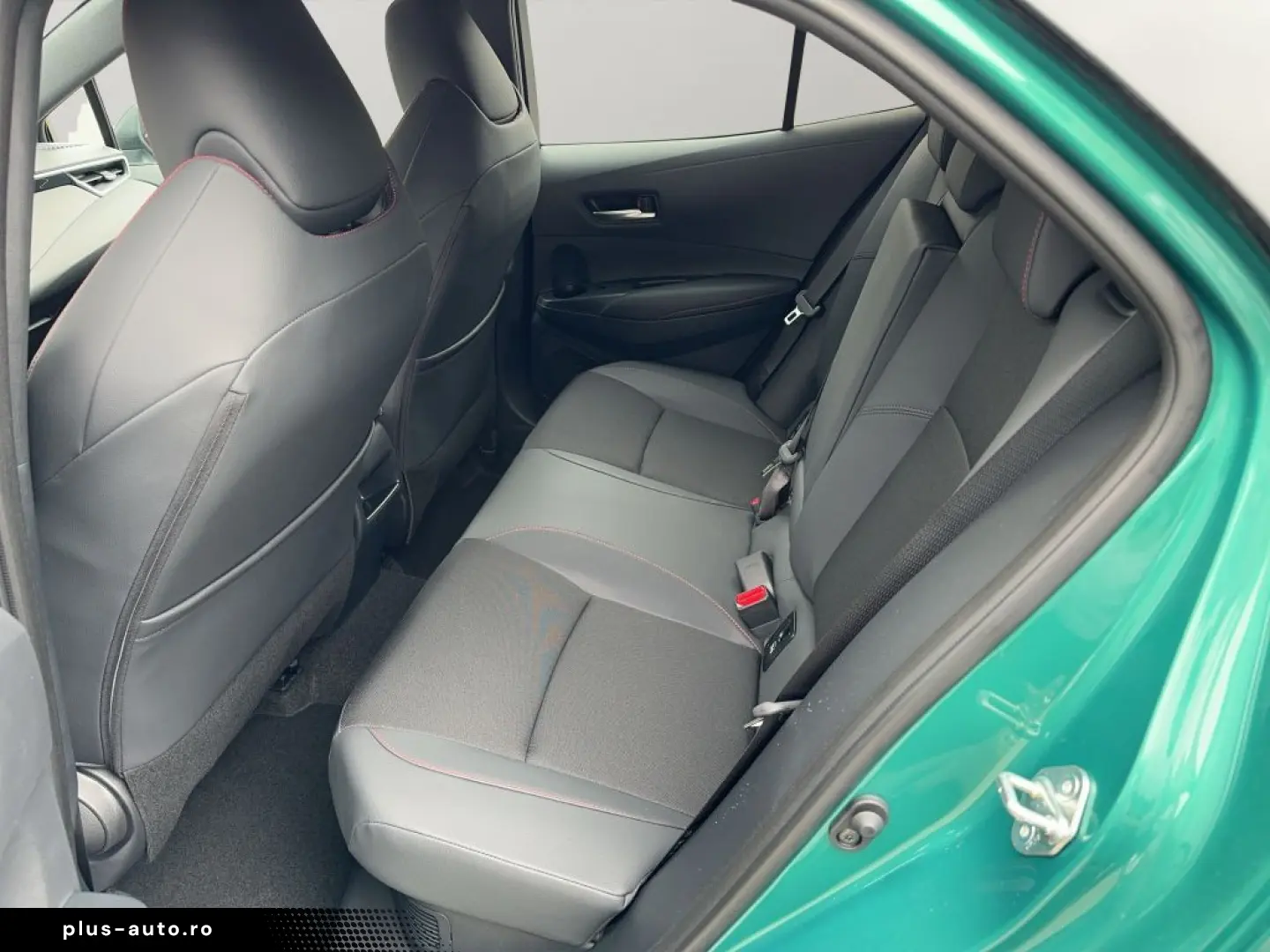 TOYOTA Corolla 2.0 Hybrid GR Sport