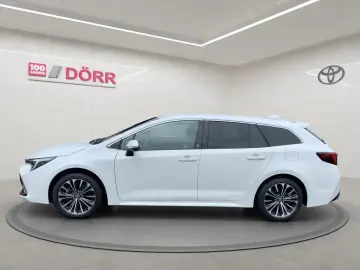 TOYOTA Corolla 1.8 Hybrid Touring Sports Team D Technik