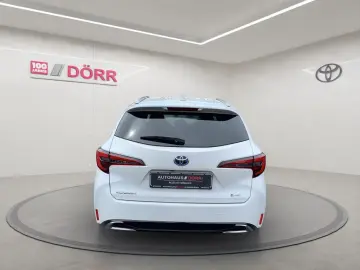 TOYOTA Corolla 1.8 Hybrid Touring Sports Team D Technik