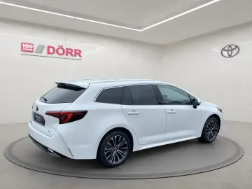 TOYOTA Corolla 1.8 Hybrid Touring Sports Team D Technik