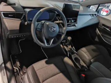 TOYOTA Corolla 1.8 Hybrid Touring Sports Team D Technik