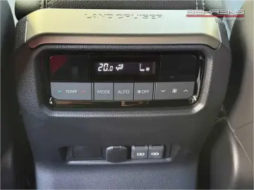 TOYOTA Land Cruiser 2.8 D-4D Automatik Executive