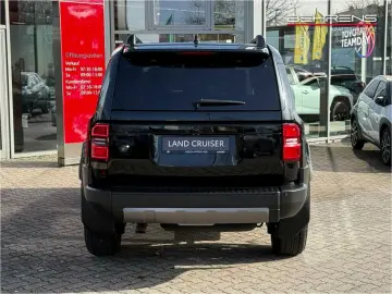 TOYOTA Land Cruiser 2.8 D-4D Automatik Executive