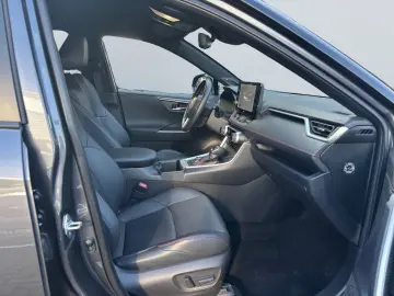 TOYOTA RAV 4 Plug-in-Hybrid Technik- & Style Paket  AHK