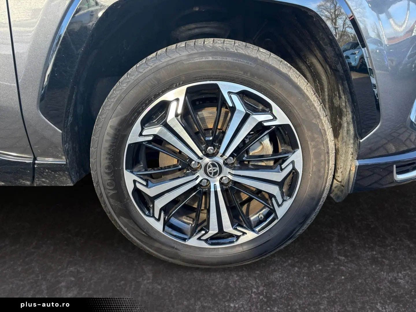 TOYOTA RAV 4 Plug-in-Hybrid Technik- & Style Paket  AHK