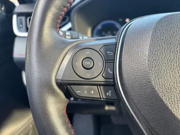 TOYOTA RAV 4 Plug-in-Hybrid Technik- & Style Paket  AHK