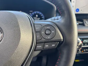 TOYOTA RAV 4 Plug-in-Hybrid Technik- & Style Paket  AHK