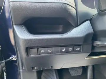 TOYOTA RAV 4 2.5 4x2 Hybrid Team D  Technik-Paket AHK