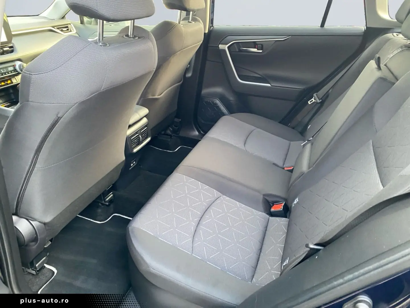 TOYOTA RAV 4 2.5 4x2 Hybrid Team D  Technik-Paket AHK