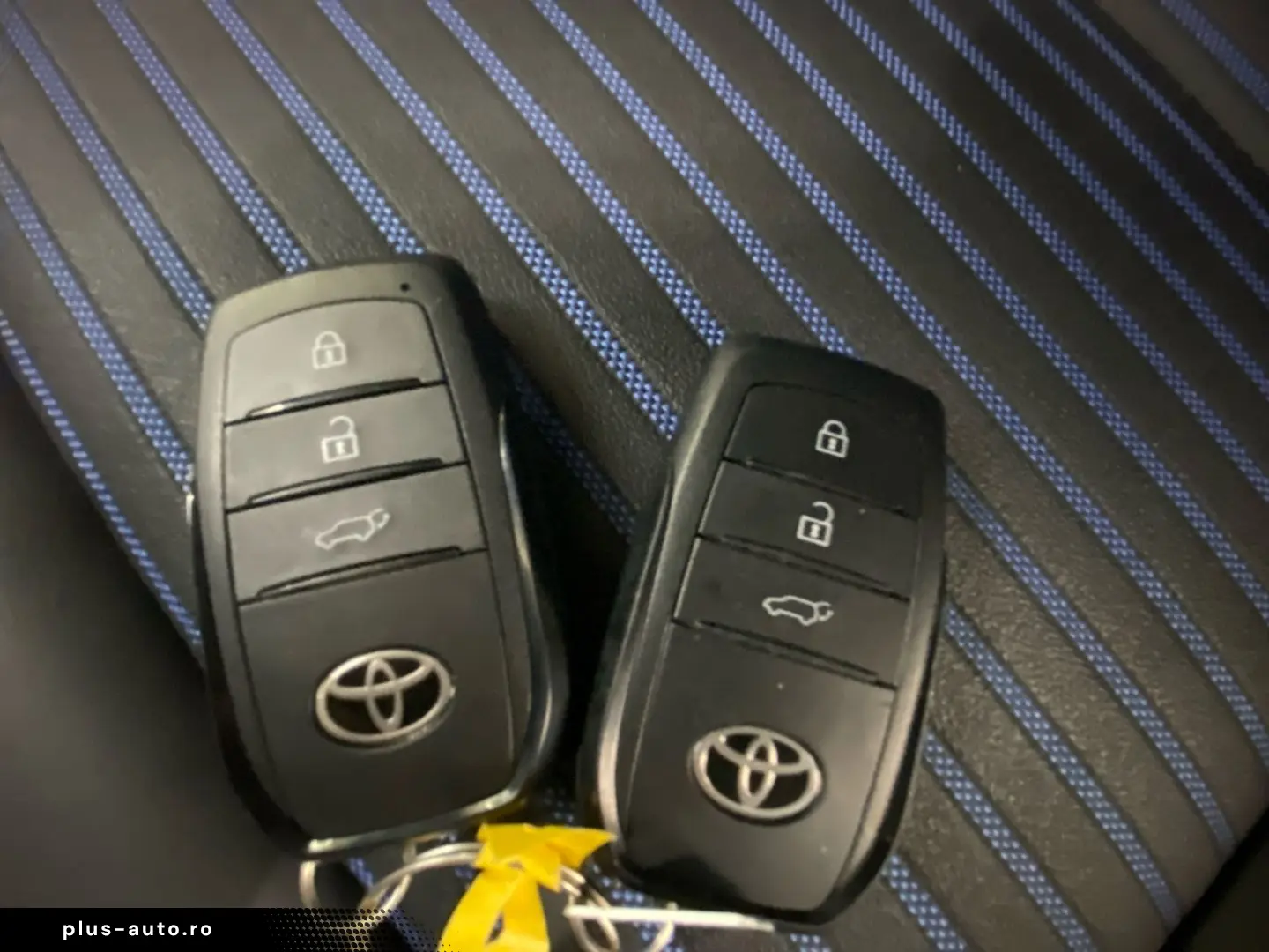 TOYOTA RAV 4 2.5 4x2 Hybrid Style Selection  360  JBL