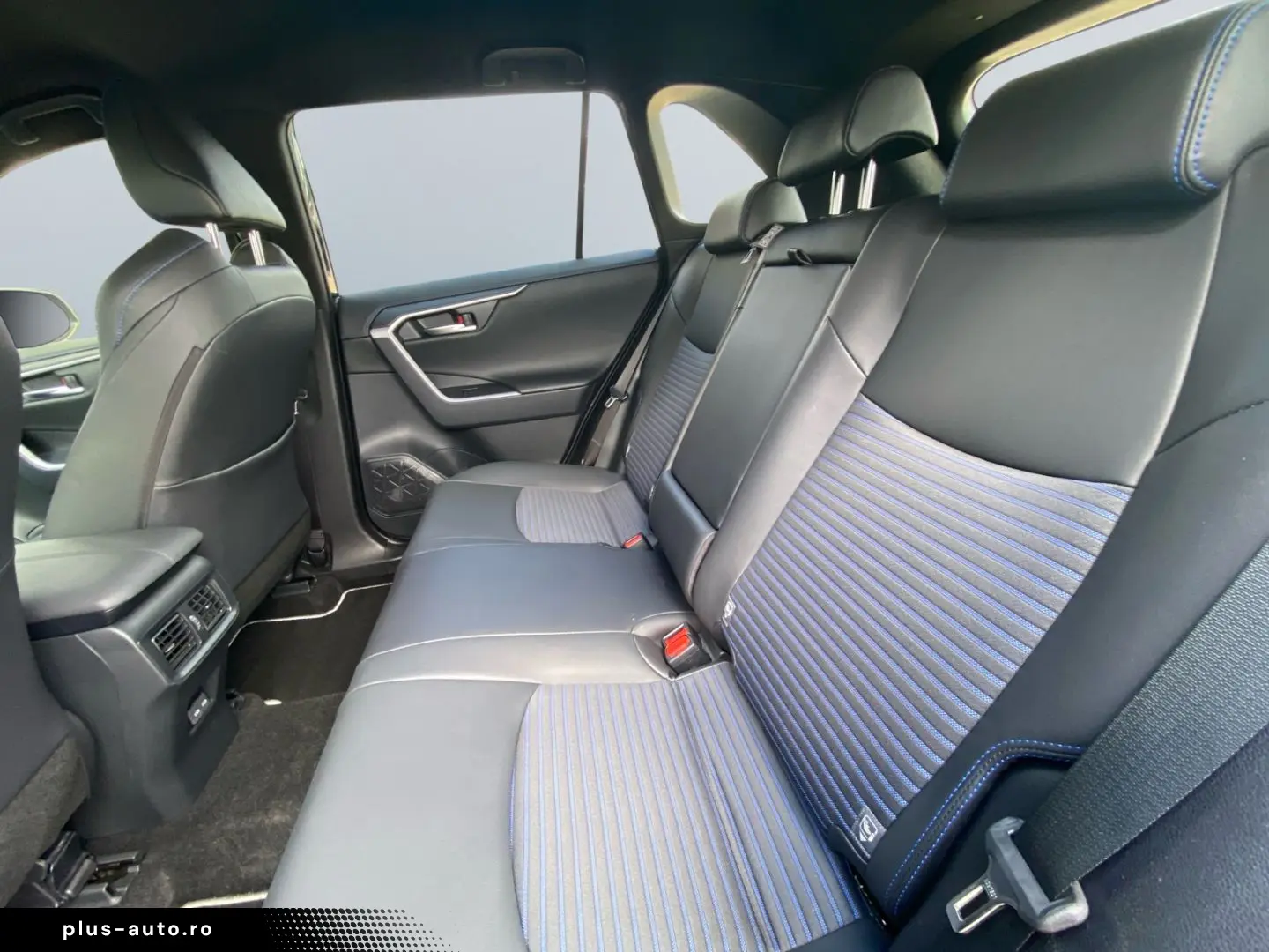 TOYOTA RAV 4 2.5 4x2 Hybrid Style Selection  360  JBL