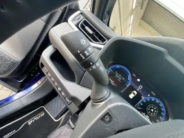 TOYOTA RAV 4 2.5 4x2 Hybrid Style Selection  360  JBL