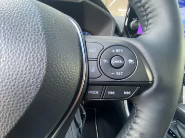 TOYOTA RAV 4 2.5 4x2 Hybrid Style Selection  360  JBL