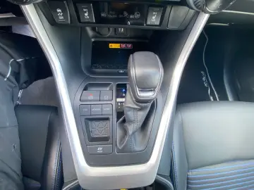 TOYOTA RAV 4 2.5 4x2 Hybrid Style Selection  360  JBL