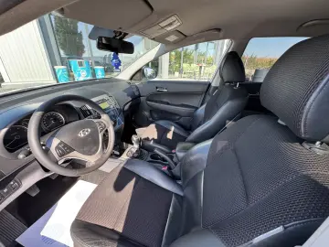 HYUNDAI I30    1.6 DIESEL    EURO 5