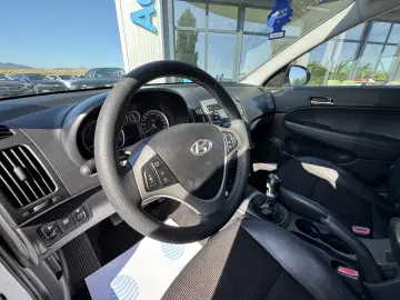 HYUNDAI I30    1.6 DIESEL    EURO 5