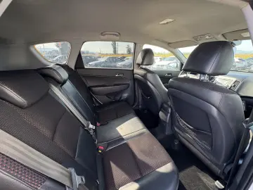 HYUNDAI I30    1.6 DIESEL    EURO 5