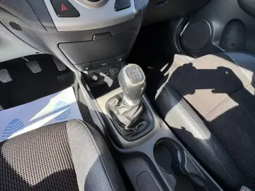 HYUNDAI I30    1.6 DIESEL    EURO 5