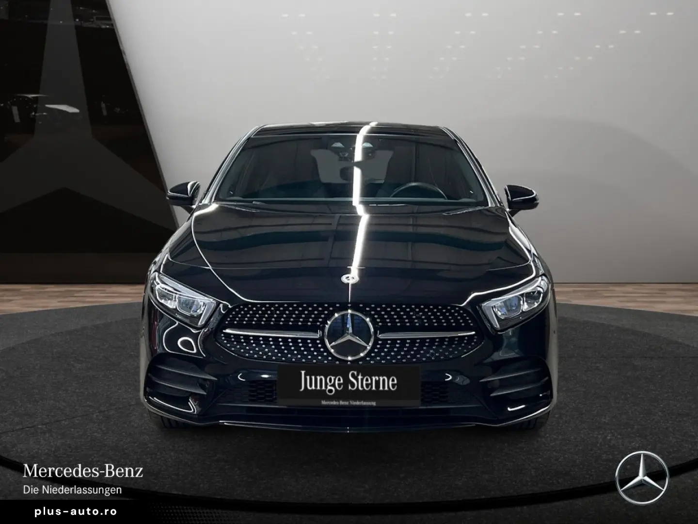 MERCEDES-BENZ A 250 e AMG Night LEDER Dist LED Pano &hellip;