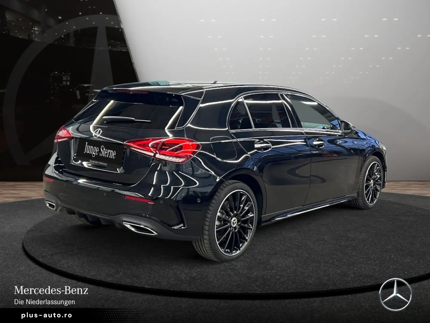MERCEDES-BENZ A 250 e AMG Night LEDER Dist LED Pano &hellip;