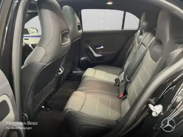 MERCEDES-BENZ A 250 e AMG Night LEDER Dist LED Pano &hellip;