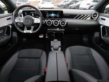 MERCEDES-BENZ A 35 AMG A 35 4M KAMERA NIGHT PAKET CARPLAY 18