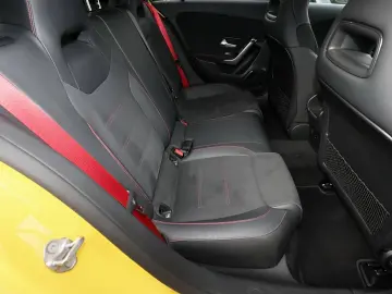 MERCEDES-BENZ A 35 AMG A 35 4M KAMERA NIGHT PAKET CARPLAY 18
