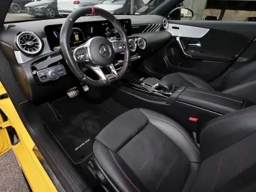 MERCEDES-BENZ A 35 AMG A 35 4M KAMERA NIGHT PAKET CARPLAY 18