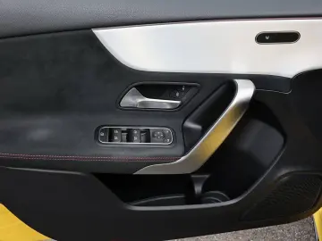 MERCEDES-BENZ A 35 AMG A 35 4M KAMERA NIGHT PAKET CARPLAY 18