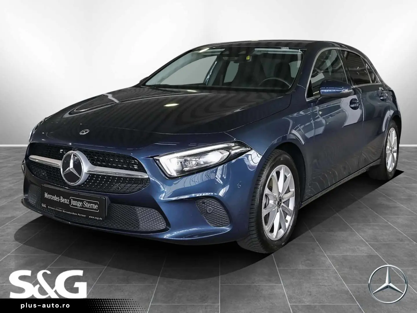 MERCEDES-BENZ A 200 4M TOTWINKEL 360  MEMORY HEADUP LED 17