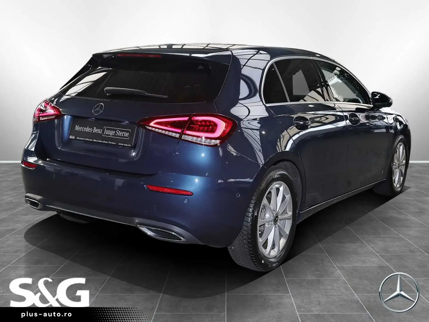 MERCEDES-BENZ A 200 4M TOTWINKEL 360  MEMORY HEADUP LED 17